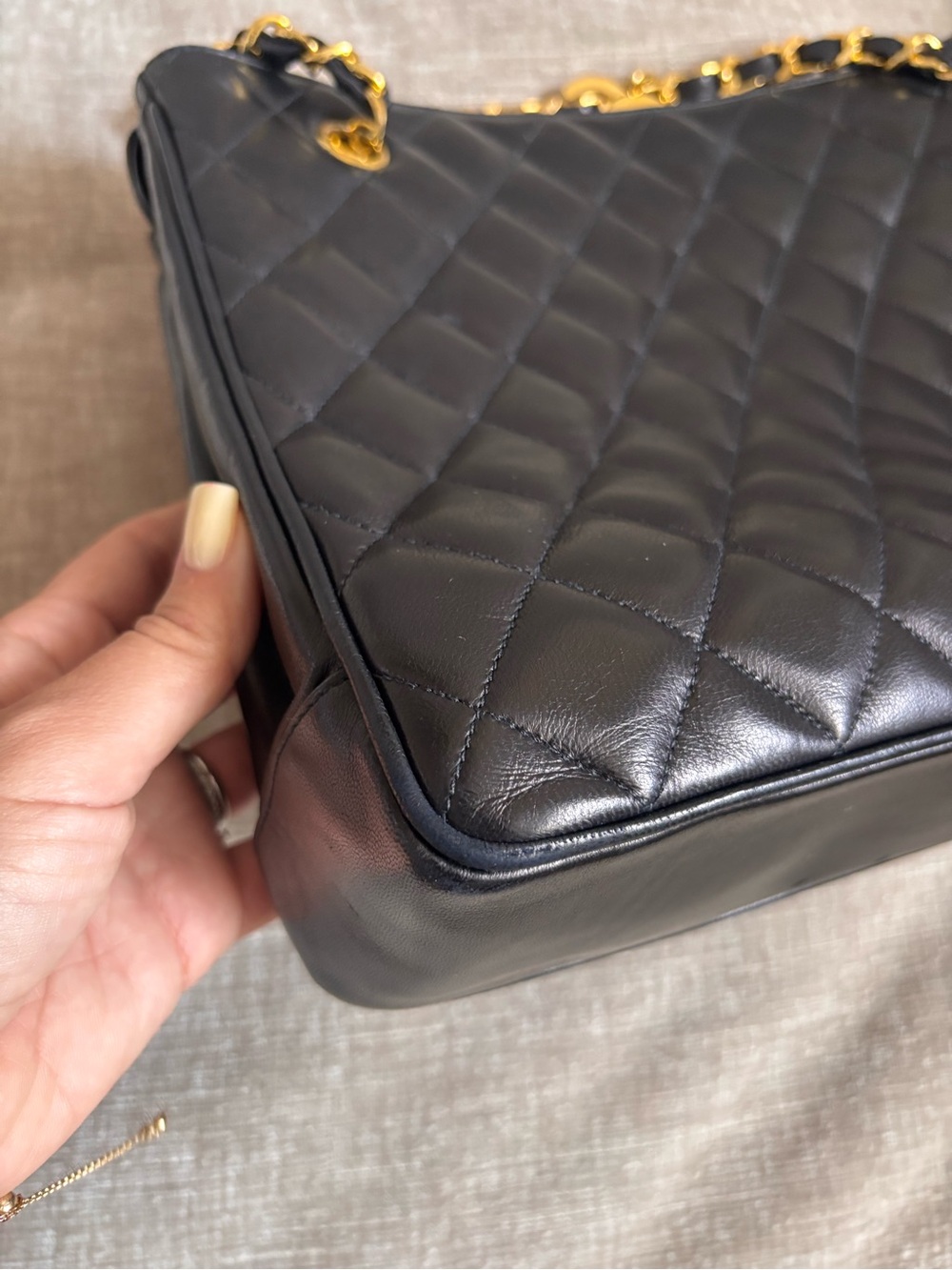 Authentic CHANEL 1991 Vintage 24k gold black lambskin quilted leather classic - Picture 7 of 16